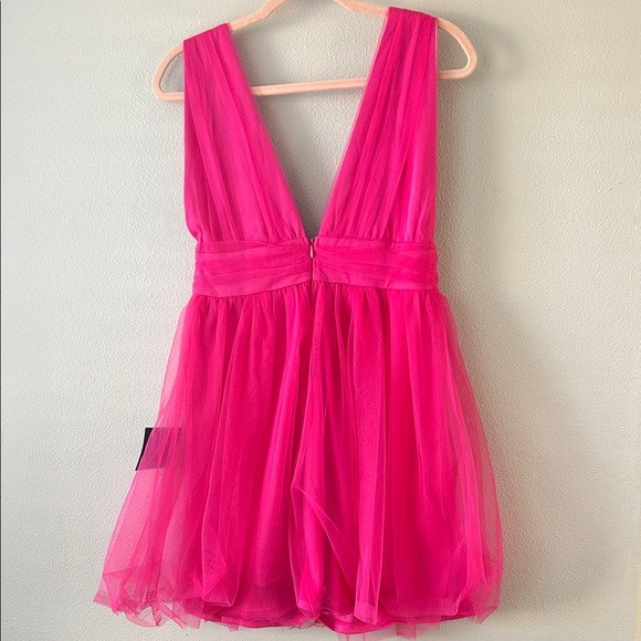 Lulu's Hot Pink Mini Cocktail Dress Size Medium - Picture 5 of 12